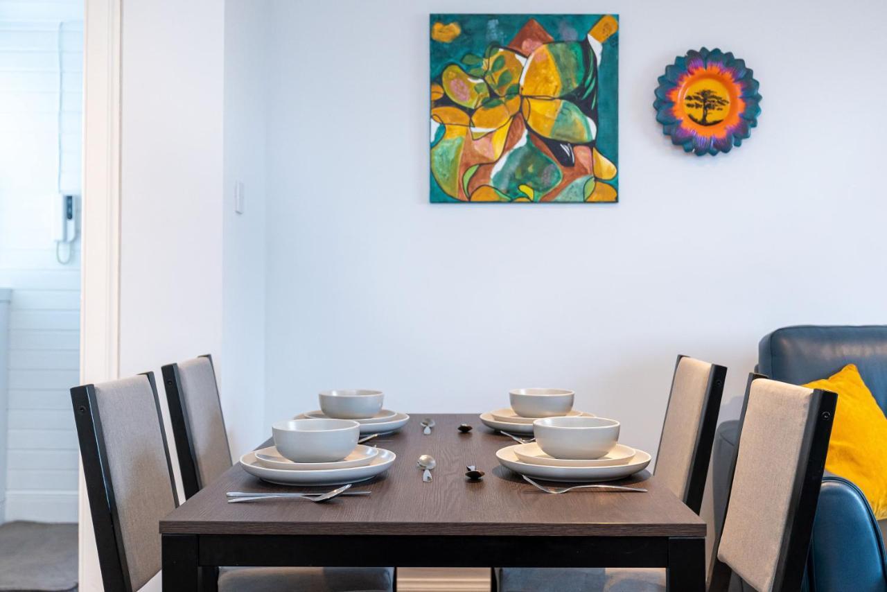 Lovely 3-Bedroom Flat With Free Parking ブリッジ・オブ・アーラン エクステリア 写真