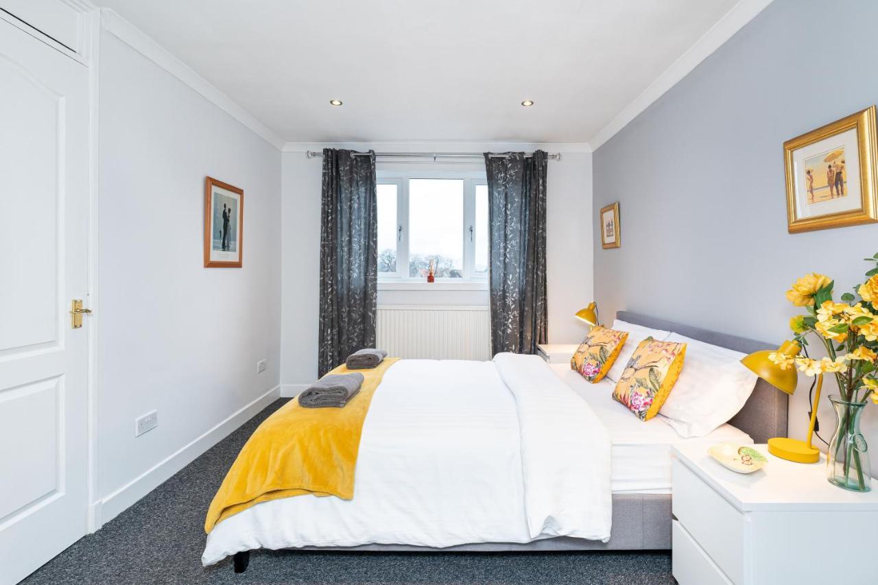 Lovely 3-Bedroom Flat With Free Parking ブリッジ・オブ・アーラン エクステリア 写真